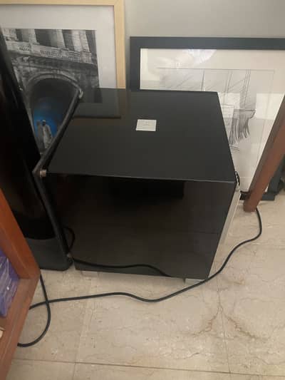 Selling REL T7 subwoofer - Mint condition with