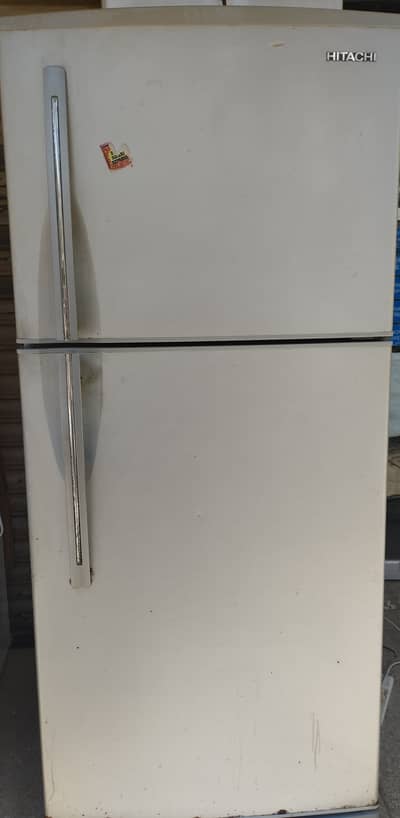 USED REFRIGERATOR HITACHI Big Size NoFrost on Urgent Sell