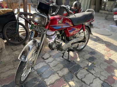 Honda CD 70 for sale