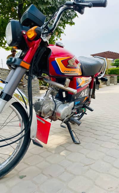 CD 70 2025 model for sale