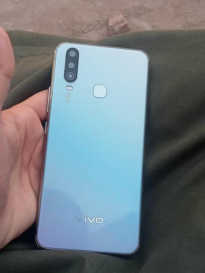 vivo y17 6 Gb 128 Gb