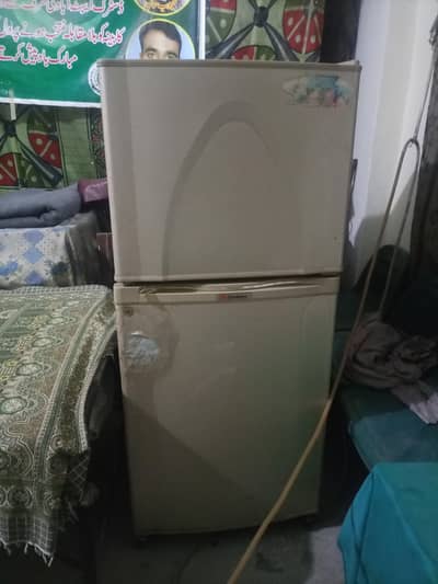 Dawlance refrigerator medium size