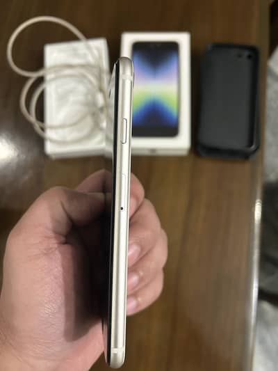 Iphone SE 3 - 2022 PTA approved 128gb