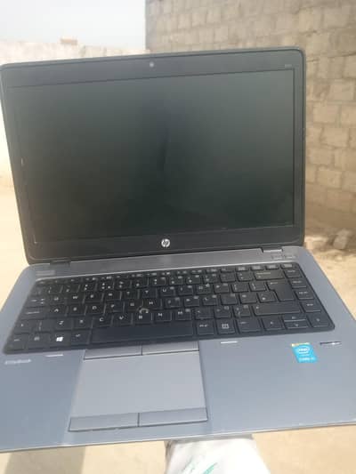 Hp laptop available Argenly Selling