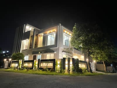 10 Marla Luxury House for Sale in Block E WAPDA City Faisalabad