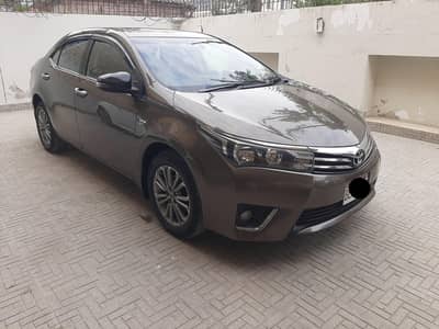 Toyota corolla Grande 2015 Sunroof original