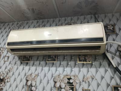 hair 1.5ton split ac