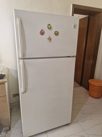 white westinghouse American fridge