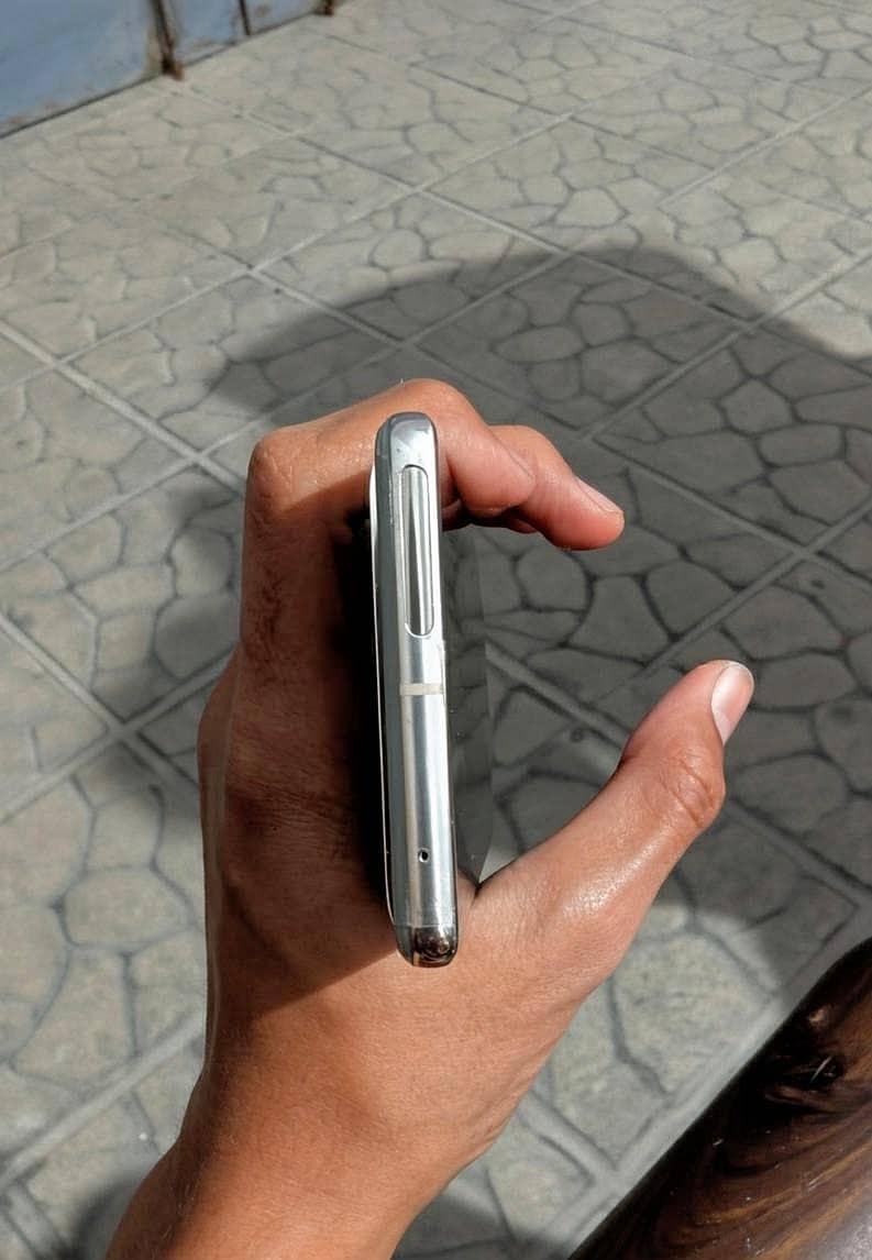 GOOGLE PIXEL 7 PRO 1