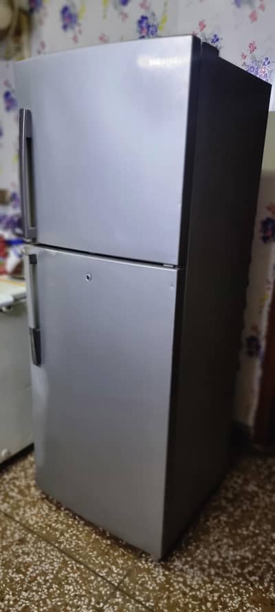 Samsung Full Size No Frost Fridge - Malaysian Imported