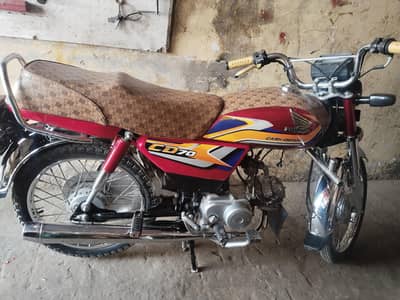 HONDA CD70 2024 MODEL HAI 25 KI PATTI