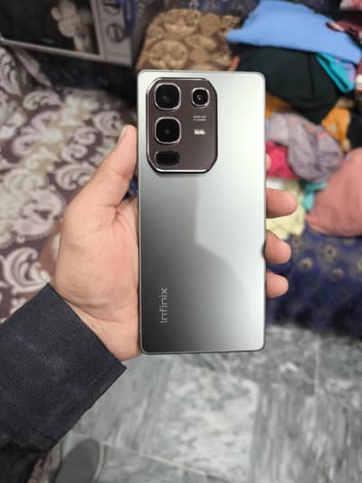 Note 50 8+8/256 with wireless charger