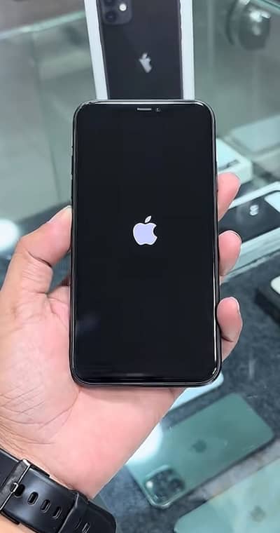 iphone 11 Rs. 43k 128GB