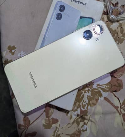Samsung A06 4GB 128GB brand new Mobil ha 10/10