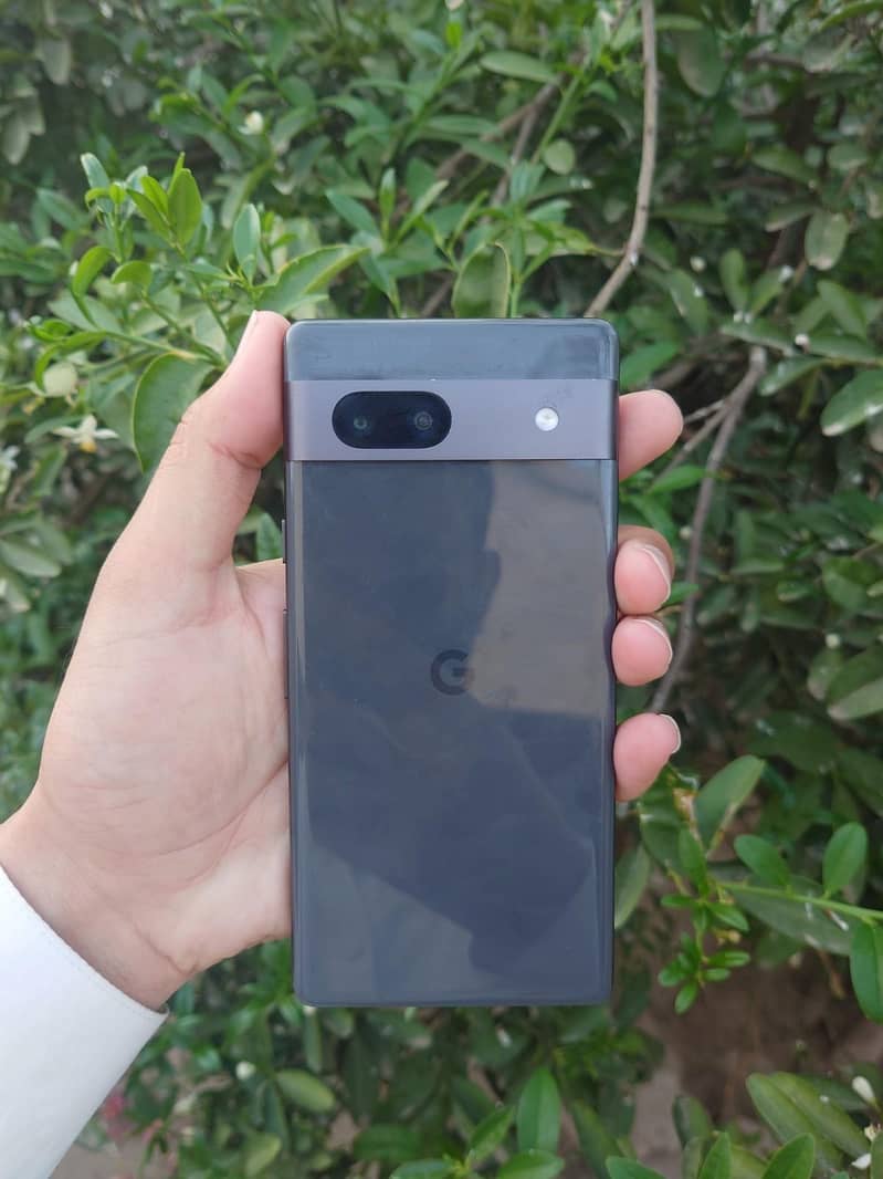 Google Pixel 7a 1
