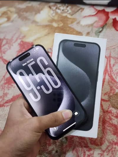 15 pro 256 FU with box