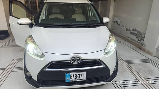Toyota Sienta 2017 model 4 grade self import
