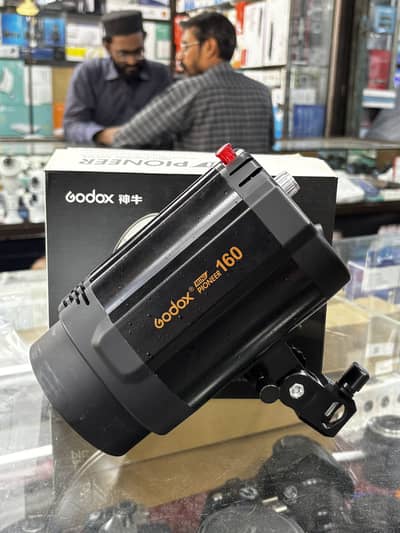 Godox mini pioneer 160 - Flash strobe light