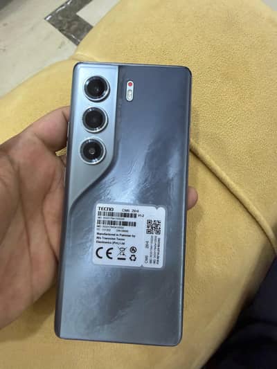 Techno Camon 40 pro 10 months warranty