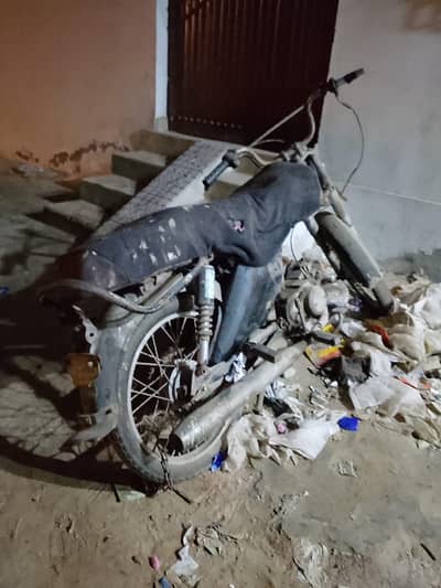 dacomant fail retan ha cplc ok ha gari band ha carbater nahi ha