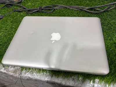 Mac book pro 2012 mid for sale