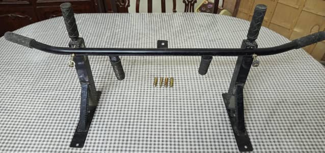 Heavy duty Pull up bar (3 double grips)