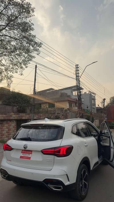 Rent Service - Rent a Car - Car Rental in Lahore - All Cars Available