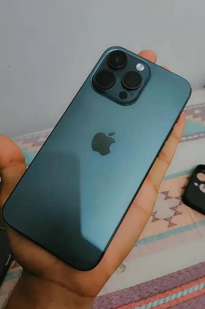 iPhone 15 pro max 256 GB