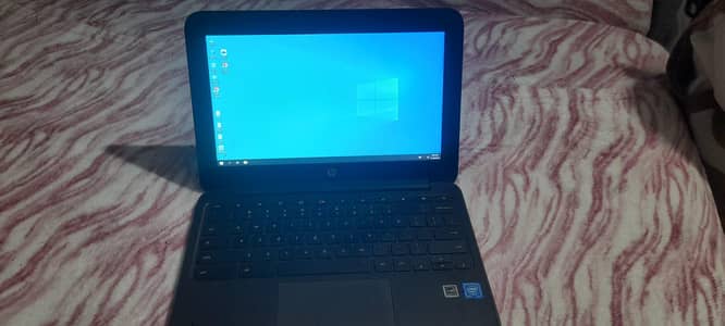 hp chromebook windows 10 installed