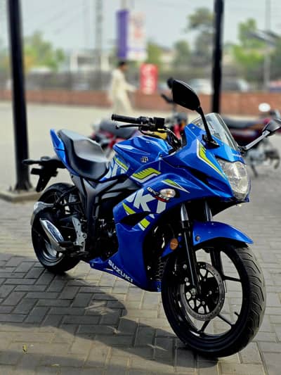 Suzuki gixxer 150 sf