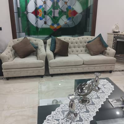 sofa pochish and paerda cloth