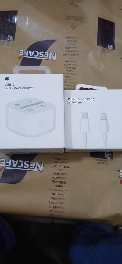 Apple 3 pin charger and accesseries