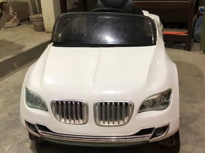 Kids drivable car (without battery)