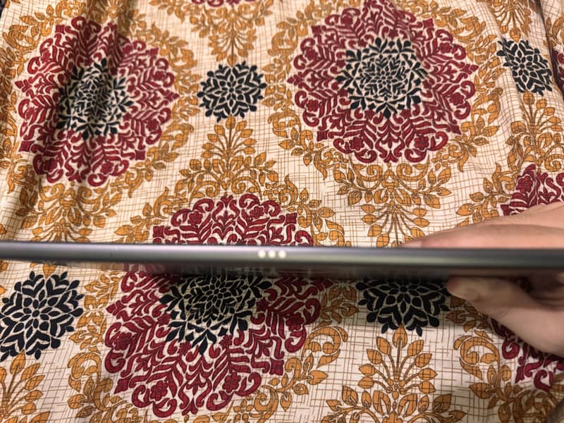 IPAD 9TH GENERATION 1