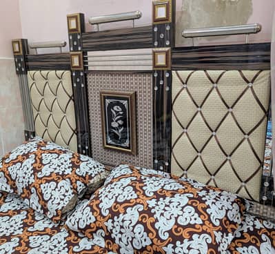 Wooden furniture 3 piece Bedroom set