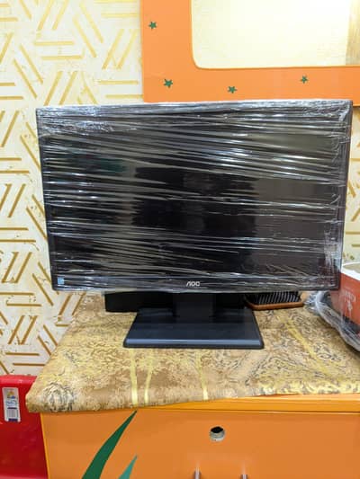 Computer i3 4 system, 8gb ram , 128ssd , 320gb hard , 1gb card