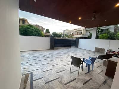 7 Bedroom House For Rent Ideal Location