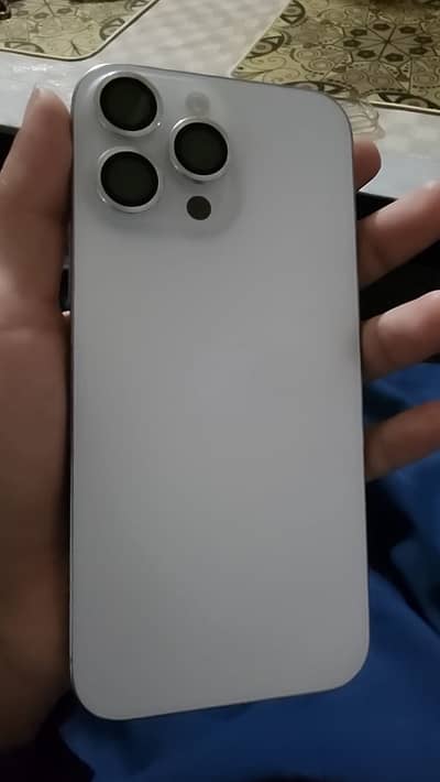 iPhone 16 pro max jv