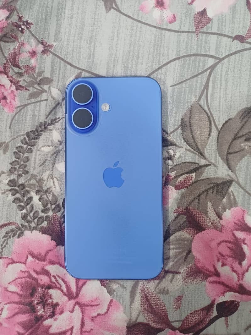 iPhone 16 1