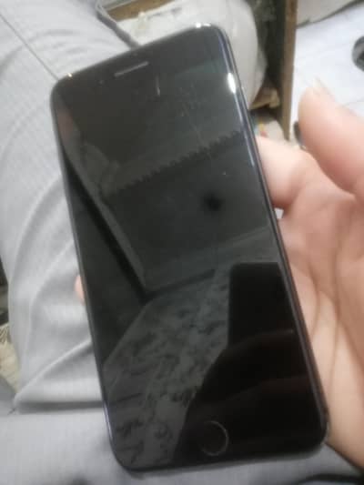 iphone 8 plus ( 64 gb) 100 health 9/10 condition