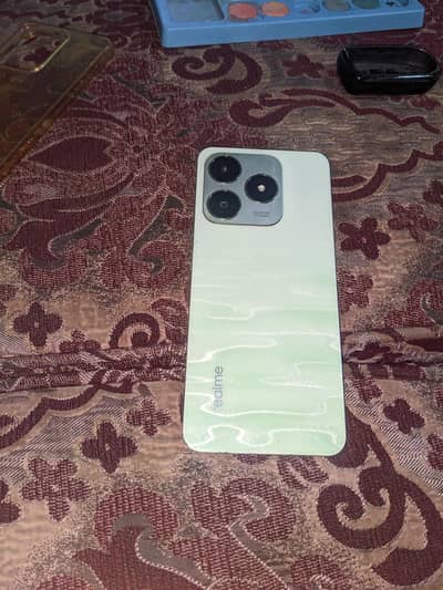 realme C 63