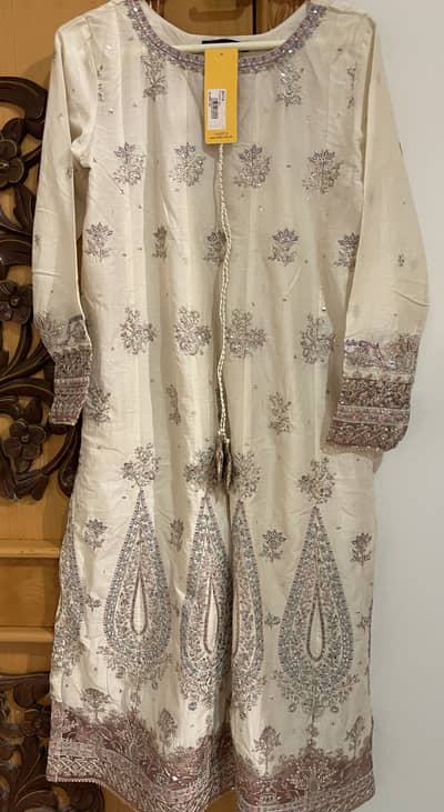 Batik Lawn 3pc Suit - Brand New