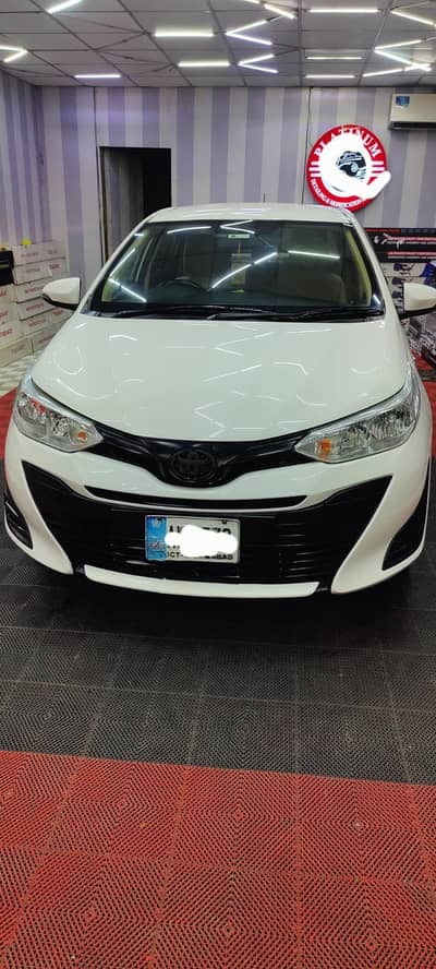 Toyota yaris 1.3 Gli manual