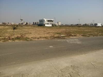 Low Budget Good Investment At Beautiful Location 10 Marla Plot For Sale