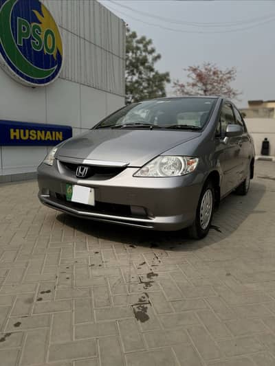 Honda City 2005 idsi   Total Geniune Non accidental —well maintained-