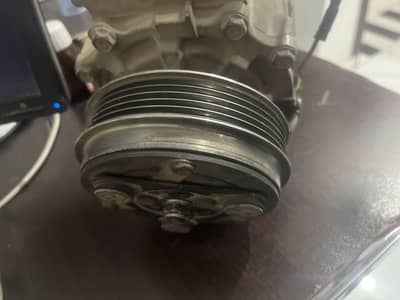 Honda City AC Compressor for Sale – Good Condition