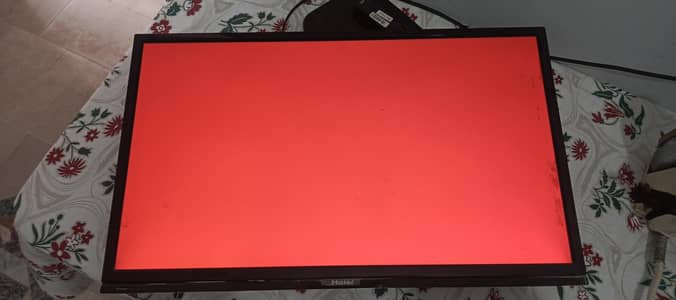 Haier full HD LED TV 24 INCH