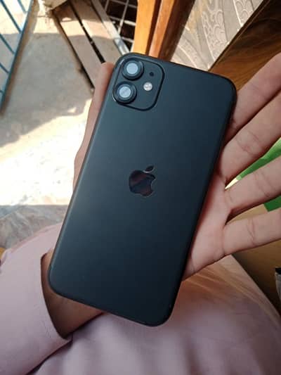 iPhone 11 Non PTA 10/10 Condition full genuine scratchless