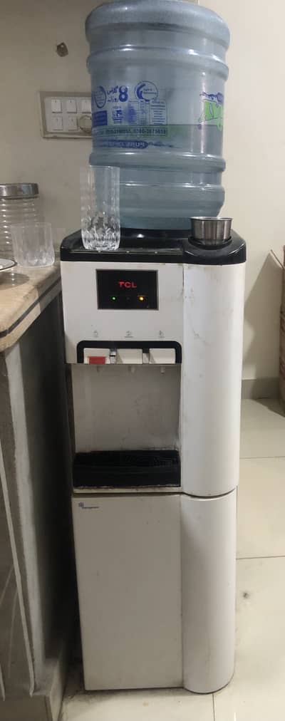 Water dispenser