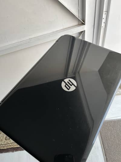 HP laptop (urgent sale)